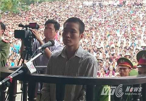 Thảm sát ở Yên Bái: Hung thủ xin giảm nhẹ hình phạt