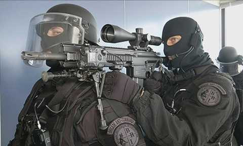 Lực lượng đặc nhiệm tinh nhuệ BRI của Pháp. Ảnh: AFP