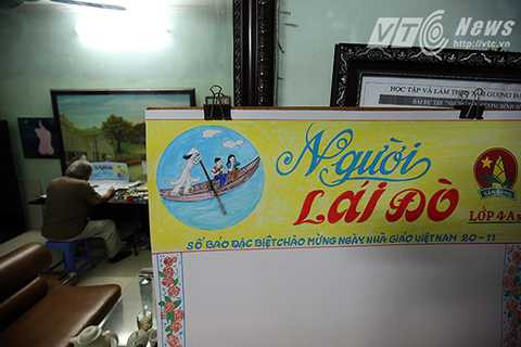 Hơn 20 năm vẽ báo tường, mọi người vẫn nhớ đến ông Quỳnh và lại nhờ ông thiết kế tờ báo mang đi trưng bày. Bây giờ báo tường chủ yếu được thiết kế và in ra theo phong cách mới, nhanh hơn, đẹp hơn nhưng vẫn có nhiều học sinh muốn hướng về truyền thống, cứ 20/11 là lại tìm đến nhà nhờ ông vẽ. 