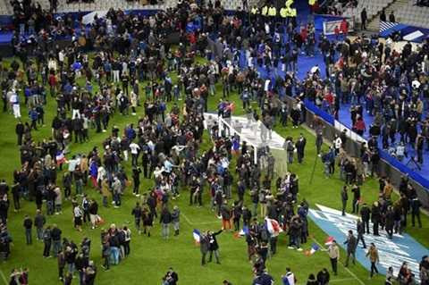 Nước Pháp hỗn loạn vì nạn khủng bố Nước Pháp hỗn loạn vì nạn khủng bố