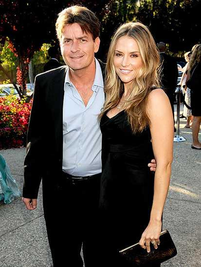 Tài tử - đang gây xôn xao với thông tin bị nhiễm HIV - có "hồ sơ" tình ái trải dài qua các người đẹp Hollywood, diễn viên phim cấp ba và cả gái điếm của "tú bà" Heidi Fleiss.