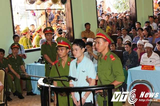Tại phiên sơ thẩm bị cáo Hồ Chí Bảo lãnh mức án tử hình.