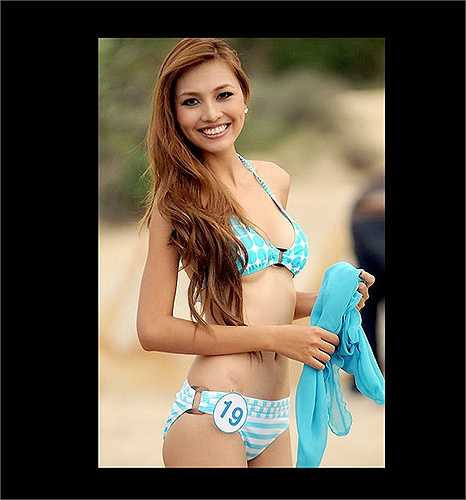 Thanh Tuyền từng đoạt giải Bạc Siêu mẫu Việt Nam 2009. 