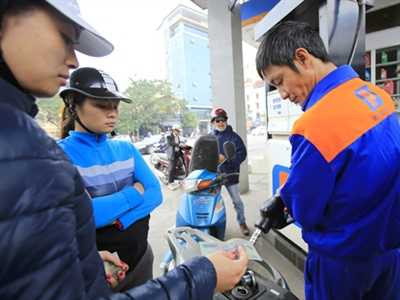 Giá xăng giảm từ 15h hôm nay