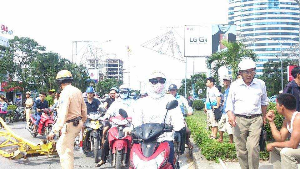 Hải Phòng: Sập cần cẩu hơn 70m, nhiều người thương vong