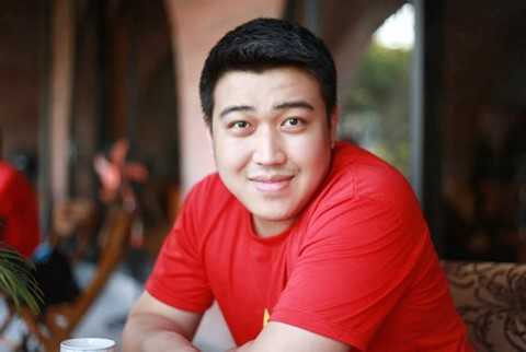 Nghiêm Phú Thuận đã từ giã sự nghiệp thi đấu nhưng không hề từ bỏ đam mê với thể thao điện tử