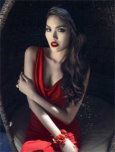 Với chiến thắng này, cô sẽ là đại diện của Việt Nam tại Hoa hậu Thế giới 2015. 