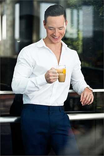 Kim Lý là nam diễn viên được biết đến qua vai diễn trong bộ phim Hương Ga. 