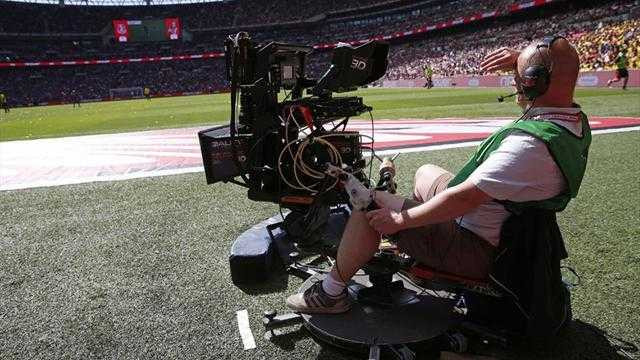 Giá bản quyền Ngoại hạng Anh 