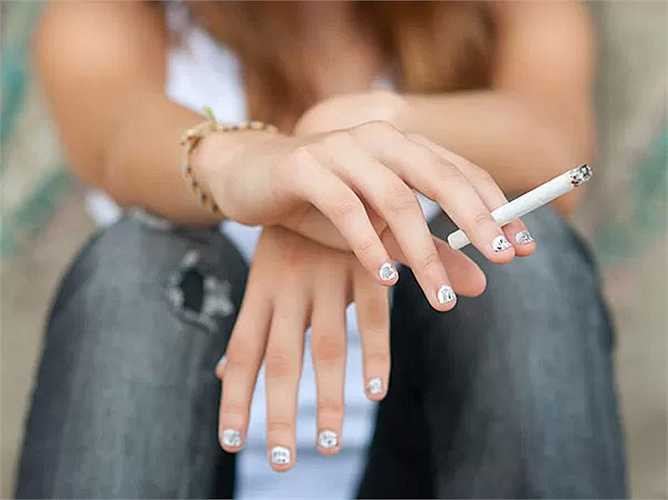 Sau 2 ngày, nguy cơ cơn đau tim giảm trong vòng 48 giờ sau khi cai thuốc. Mức nicotine cũng giảm trong máu của bạn. Khứu giác của bạn và vị giác sẽ trở lại bình thường. 