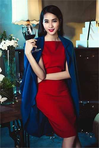 Một khoảnh khắc đẹp sắc sảo hiếm thấy của Đặng Thu Thảo. (Nguồn: Khám phá)