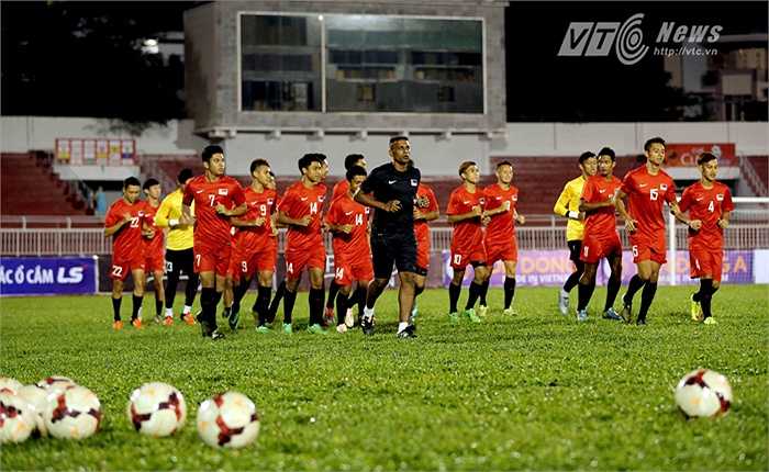 U21 Singapore nằm ở bảng đấu cùng với U21 Báo Thanh Niên Việt Nam và U21 Thái Lan.