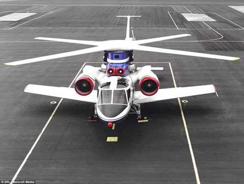 X-Wing là máy bay cánh cố định lai trực thăng thử nghiệm do hãng Sikorsky chế tạo cho NASA vào năm 1986. X-Wing có thể bay với lá động rô-to hoặc không cần. Trong trường hợp này, lá động rô-to đóng vai trò như cặp cánh bổ sung. 