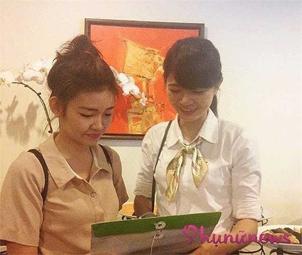 Không may mắn như Hùng, bạn Phùng Thị Thuý Hằng (21 tuổi) đến từ Hải Dương, phải dừng lại ở vòng 2 catwalk do bất ngờ, không chuẩn bị từ trước. Mặc dù số đo chiều cao, hình thể lý tưởng, nhưng phong thái catwalk của Hằng không đạt tiêu chuẩn. Cô bạn xinh đẹp chia sẻ : 'Hơi buồn một chút nhưng đây là lần đầu tiên dự thi tiếp viên nên mình chưa chuẩn bị được đầy đủ. Rời khỏi cuộc thi mình có được khá nhiều kinh nghiệm quý giá, đặc biệt là sự tự tin khi giao tiếp'. 