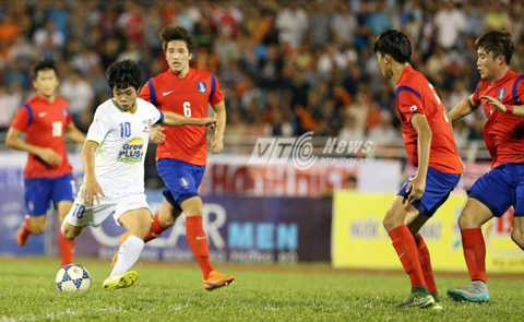 HLV Lê Thụy Hải cho rằng, Công Phượng cần phải thay đổi (Ảnh: Quang Minh)