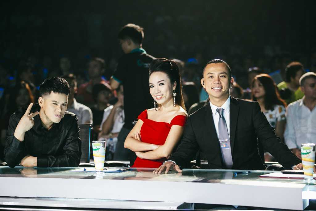 thử thách cùng bước nhảy