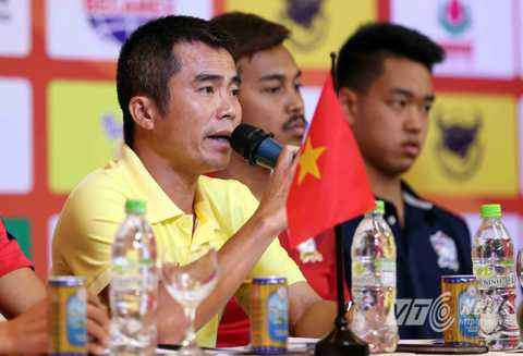 HLV Phạm Minh Đức của U21 Báo Thanh Niên Việt Nam (Ảnh: Quang Minh) HLV Phạm Minh Đức của U21 Báo Thanh Niên Việt Nam (Ảnh: Quang Minh)