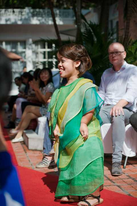 “Tôi đẹp, bạn cũng thế”