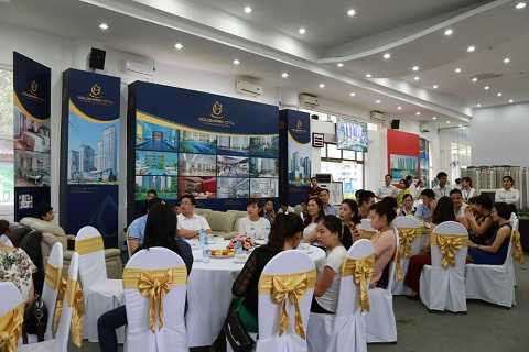 Một số hình ảnh khác trong lễ trao giải thưởng Một số hình ảnh khác trong lễ trao giải thưởng