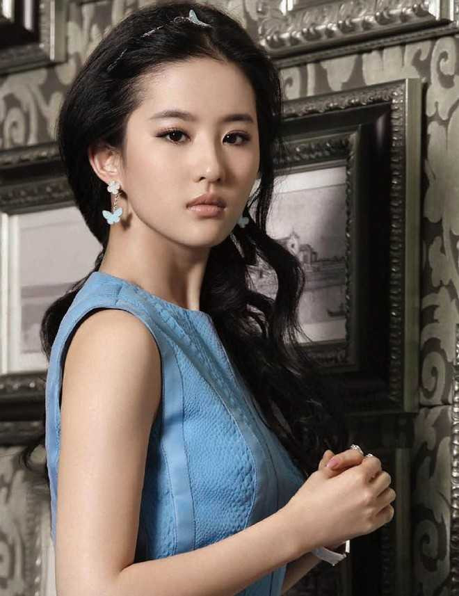  mỹ nhân hoa ngữ