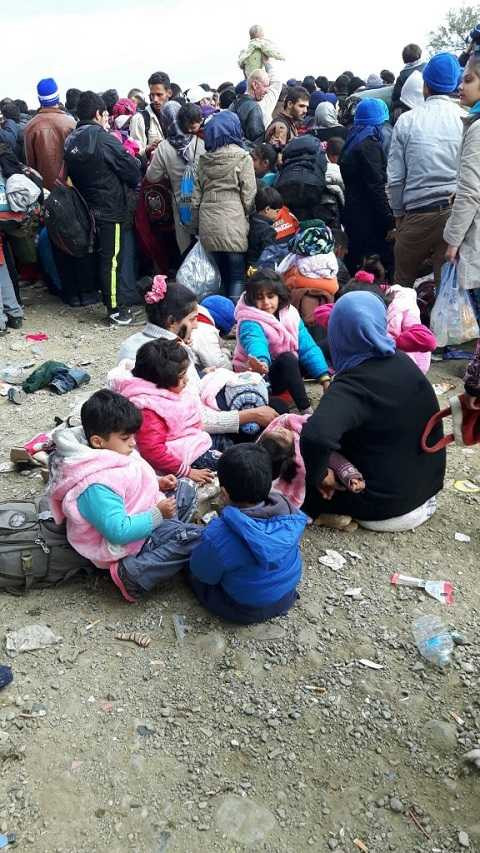 Đoàn người tỵ nạn mắc kẹt ở biên giới Hy Lạp