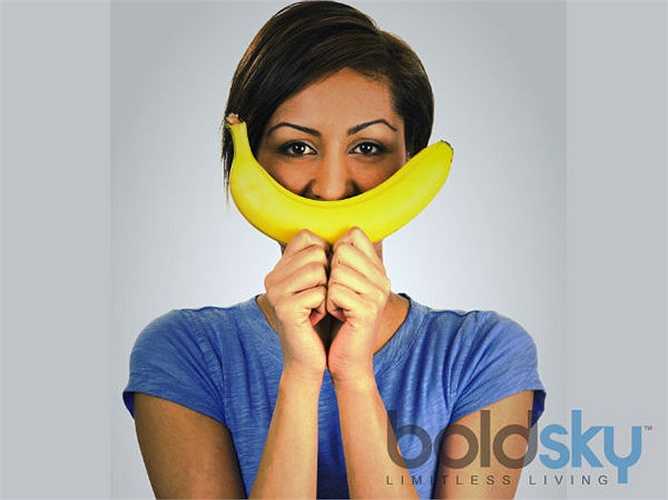 Chuối: Chuối rất giàu bromelain là enzyme điều khiển kích thích tố tình dục. Nó cũng chứa các vitamin A, B1 và C. Các vitamin giúp thúc đẩy sản xuất và cải thiện khả năng chịu đựng của tinh trùng. 