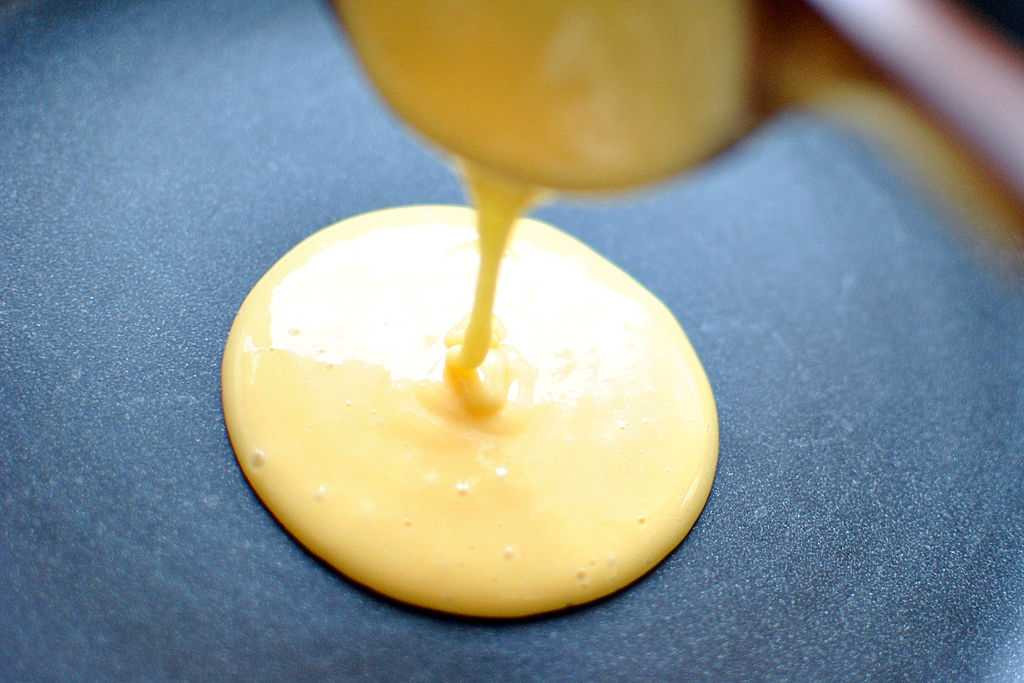 Trổ tài làm bánh rán Dorayaki đến Đô-rê-mon cũng phát thèm