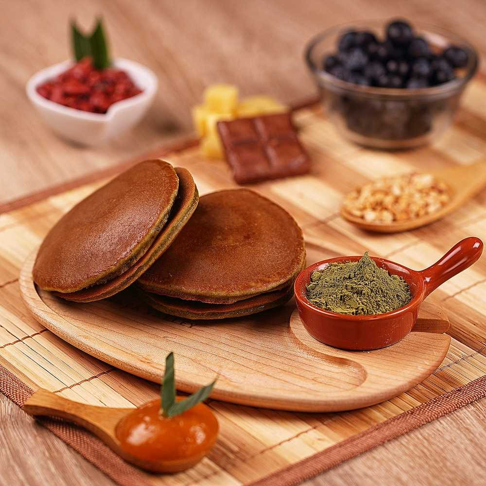 Trổ tài làm bánh rán Dorayaki đến Đô-rê-mon cũng phát thèm