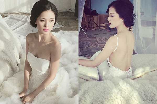 Cô từng lọt vào Top 10 cuộc thi Hoa hậu ảnh báo Thế giới phụ nữ và đạt giải Người đẹp tài năng của cuộc thi này.