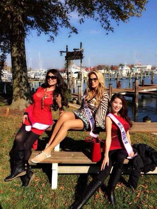 Diễm Kyly trong những ngày vượt qua bệnh tật, tham dự cuộc thi Hoa hậu Quý bà Thế Giới tại Mỹ. Ảnh: Nhân vật cung cấp