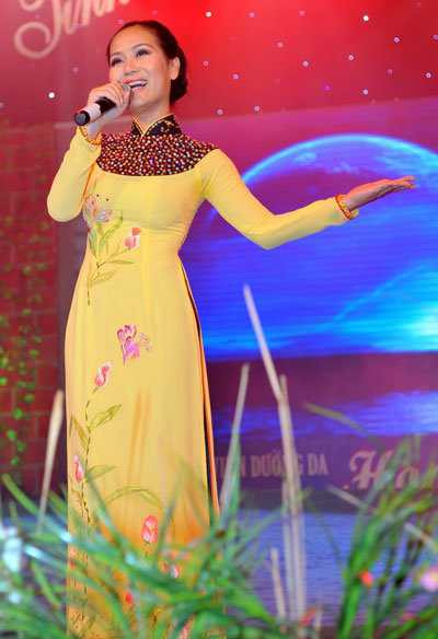 tình khúc vượt thời gian