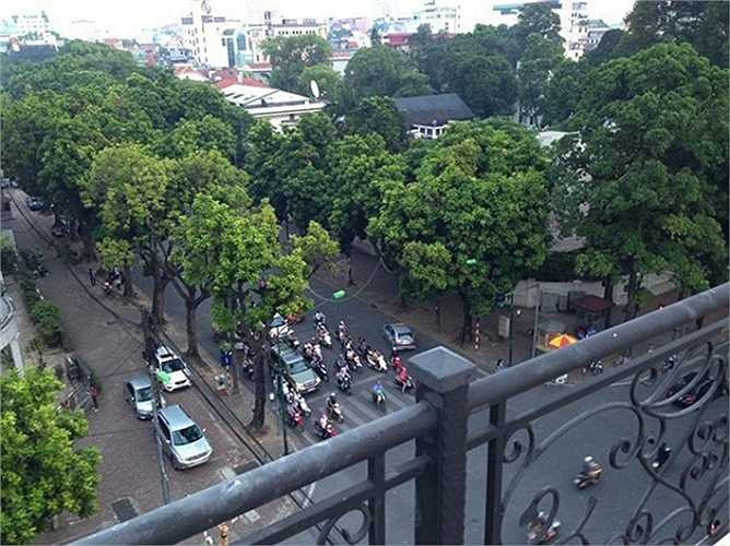 Tuy vậy, cô chỉ thỉnh thoảng tiết lộ những góc nhỏ xinh trong căn phòng của mình. 