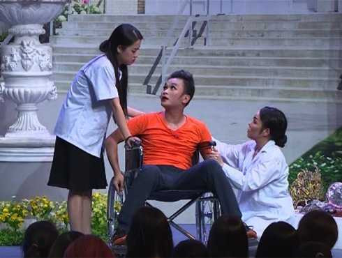 Việt Hương, Hữu Quốc khiến Hoài Linh rơi lệ