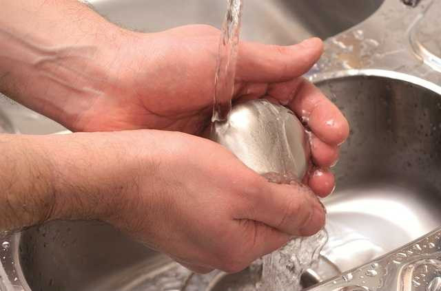 Biết 13 mẹo này, bạn sẽ luôn vui vẻ với việc bếp núc