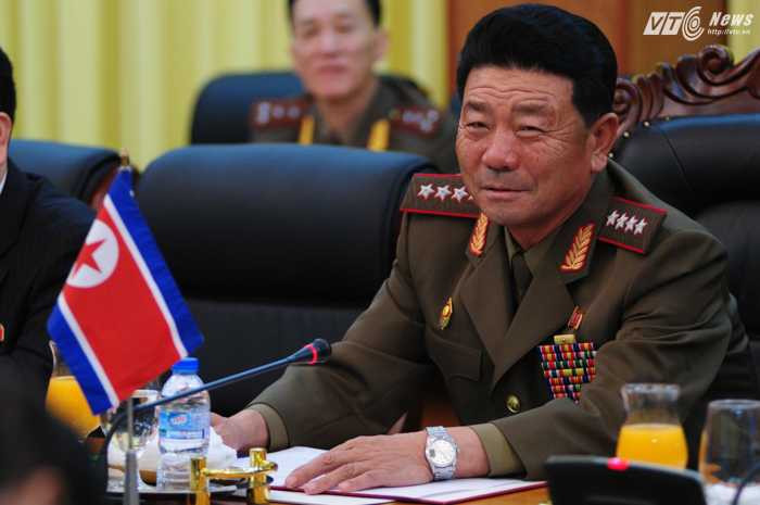 Bộ trưởng các Lực lượng vũ trang nhân dân Triều Tiên, Tướng Pak Yong Sik - Ảnh: Tùng Đinh