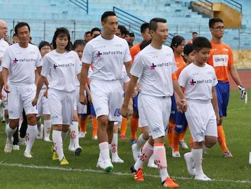 kim lý hoàng bách