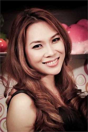 Mỹ Tâm là ngôi sao khiến khán giả Việt 'đau đầu' vì nhan sắc biến đổi khôn lường.