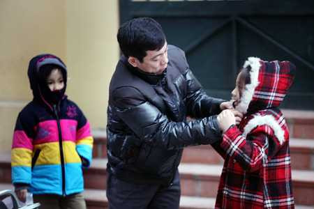 Dù nhiệt độ tăng nhẹ nhưng trời vẫn lạnh (ảnh minh hoạ)