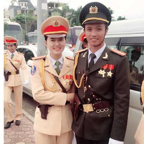 Đồng Nguyệt Hằng