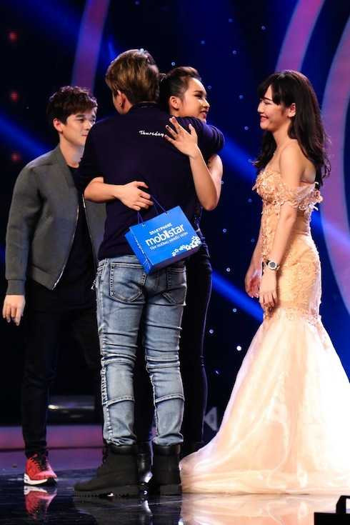 bảo trân bị loại