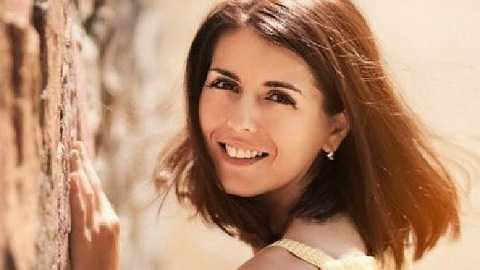 Nữ chính trị gia xinh đẹp Oksana Bobrovskaya