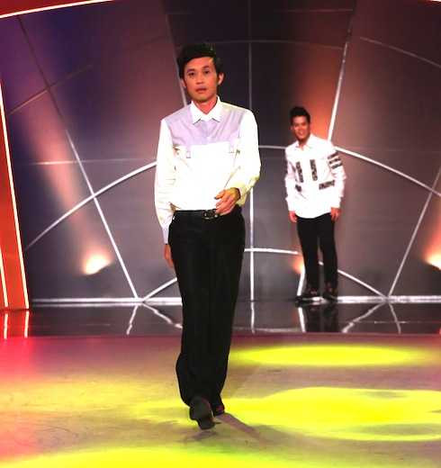 hoài linh catwalk