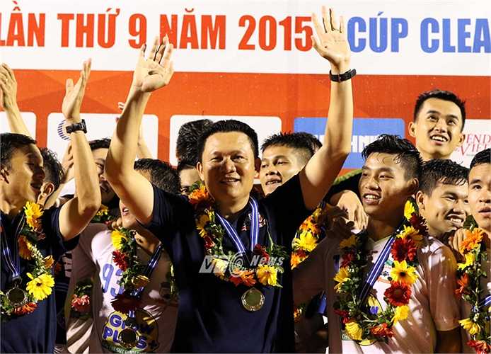 Nguyễn Quốc Tuấn ghi đậm dấu ấn chiến thuật ở màn tái đấu với U19 Hàn Quốc. (Ảnh: Quang Minh)