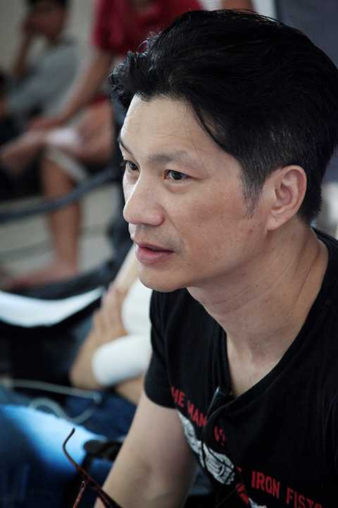 Nam tài tử vẫn điển trai và phong độ dù ở bất cứ cương vị nào. 