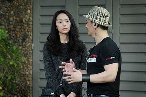 Hiện tại, Bao Giờ Có Yêu Nhau vừa bắt đầu những ngày quay đầu tiên tại một vùng biển đẹp nhất Việt Nam và dự kiến sẽ ra rạp phục vụ khán giả vào tháng 5/2016.