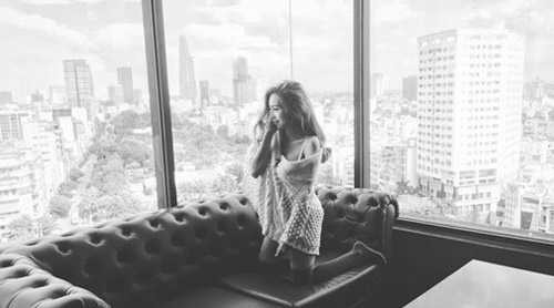  (VTC News) - Elly Trần nóng bỏng trong hậu trường chụp bộ ảnh nội y mới nhất.