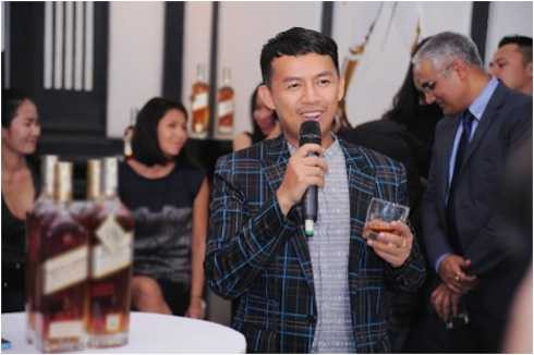 Đạo diễn Tạ Nguyên Phúc.