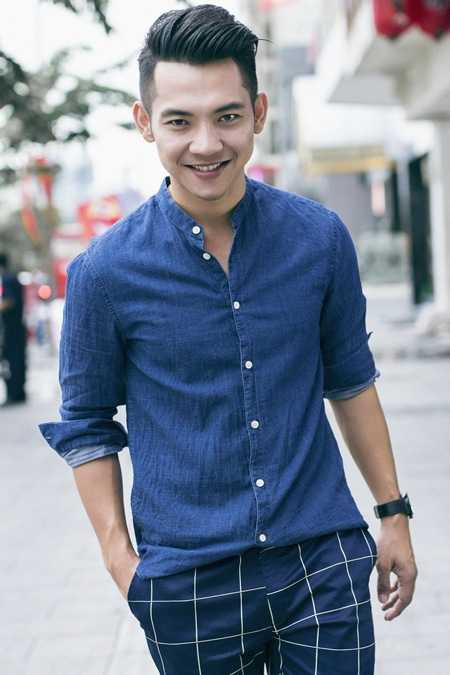 Chỉ còn 1 tháng để tổng kết năm 2015, Mai Quốc Việt cũng đang chạy nước rút để hoàn thành dự án âm nhạc mà anh đang âm thầm thực hiện vẫn còn dang dở nhằm ra mắt vào đầu năm 2016, để mở màn cho một năm mới đầy sôi động, máu lửa.