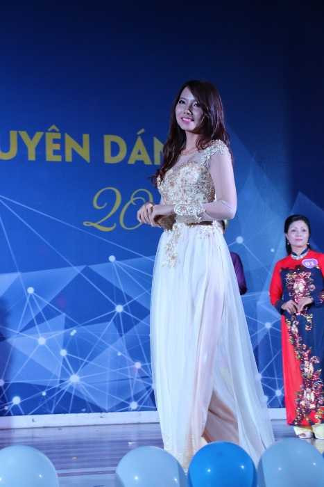 Duyên dáng tài năng