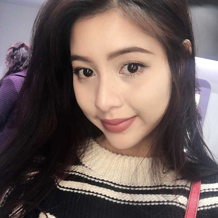 Nữ thạc sỹ xinh đẹp sở hữu bảng thành tích khủng, mê ‘Harry Potter’